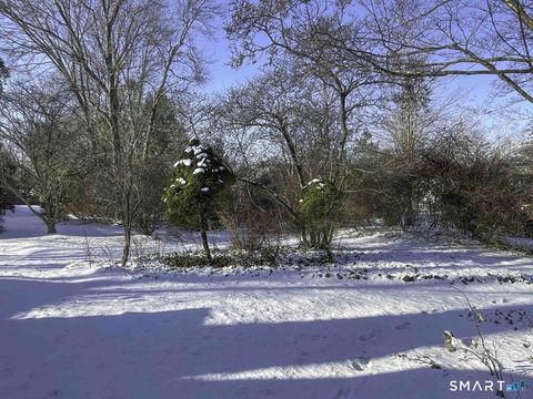 Tiny photo for 930 Heritage Village #B, Southbury, CT 06488 (MLS # 24145189)