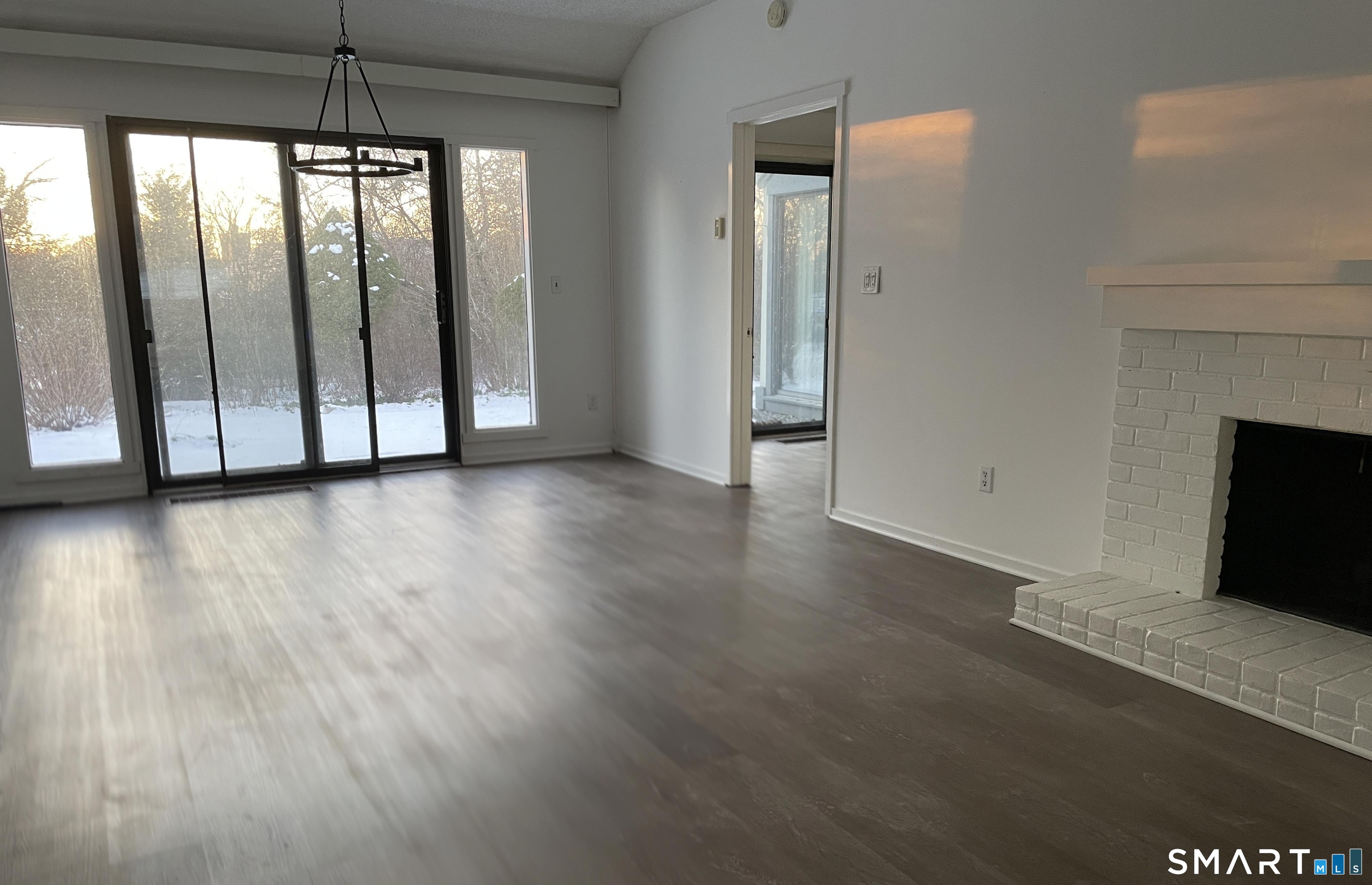 930 Heritage Village B