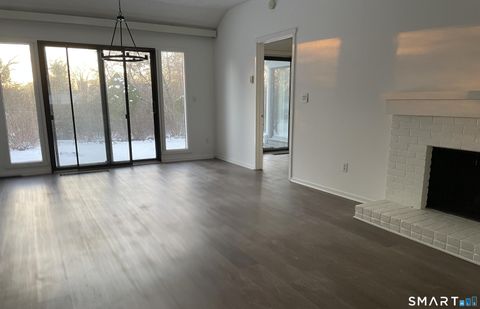 Tiny photo for 930 Heritage Village #B, Southbury, CT 06488 (MLS # 24145189)