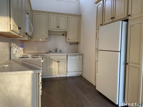 Tiny photo for 930 Heritage Village #B, Southbury, CT 06488 (MLS # 24145189)