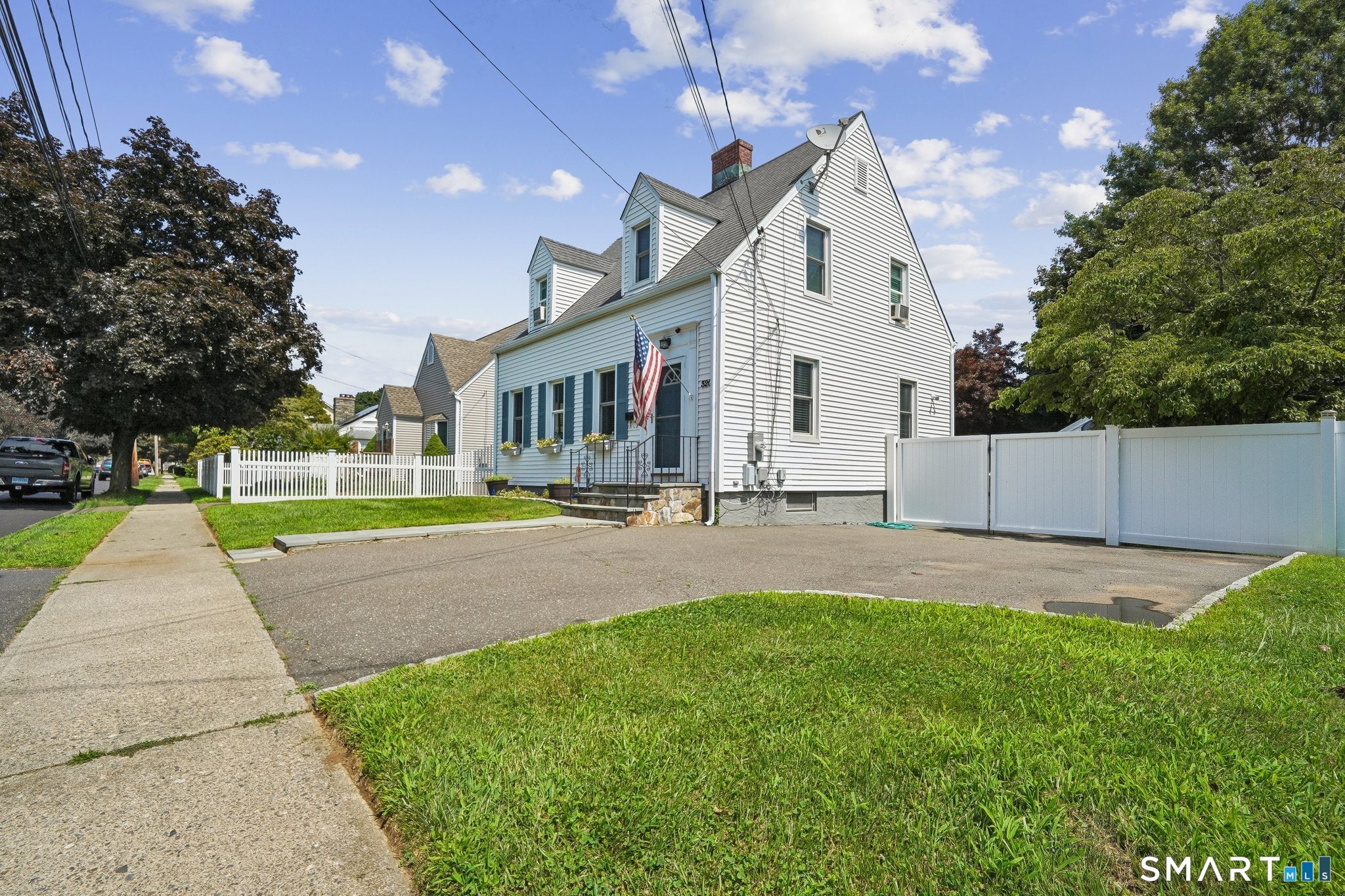 320 Swanson Avenue