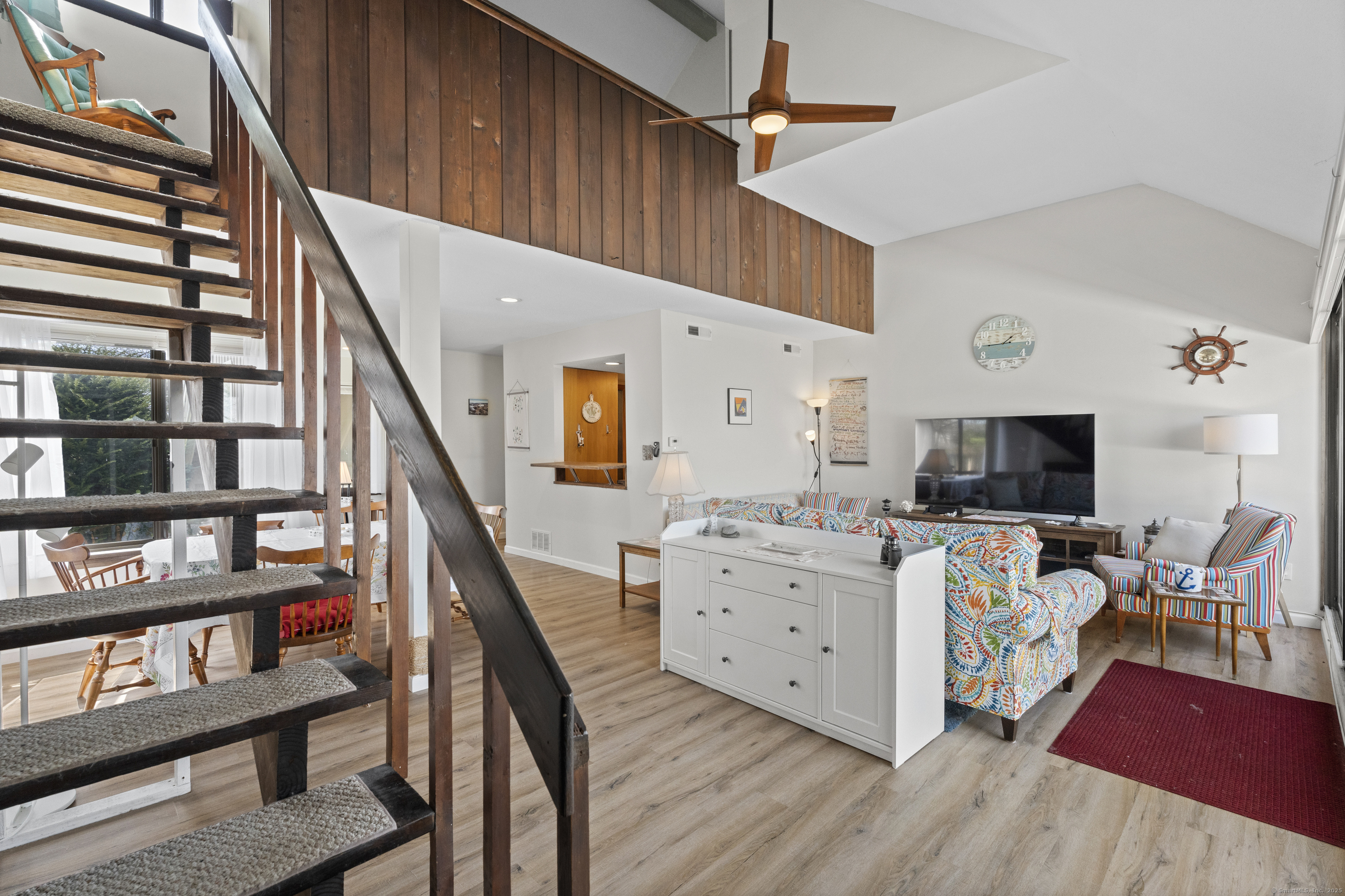 16 Pine Orchard Road #APT 38, Branford, Connecticut image 20