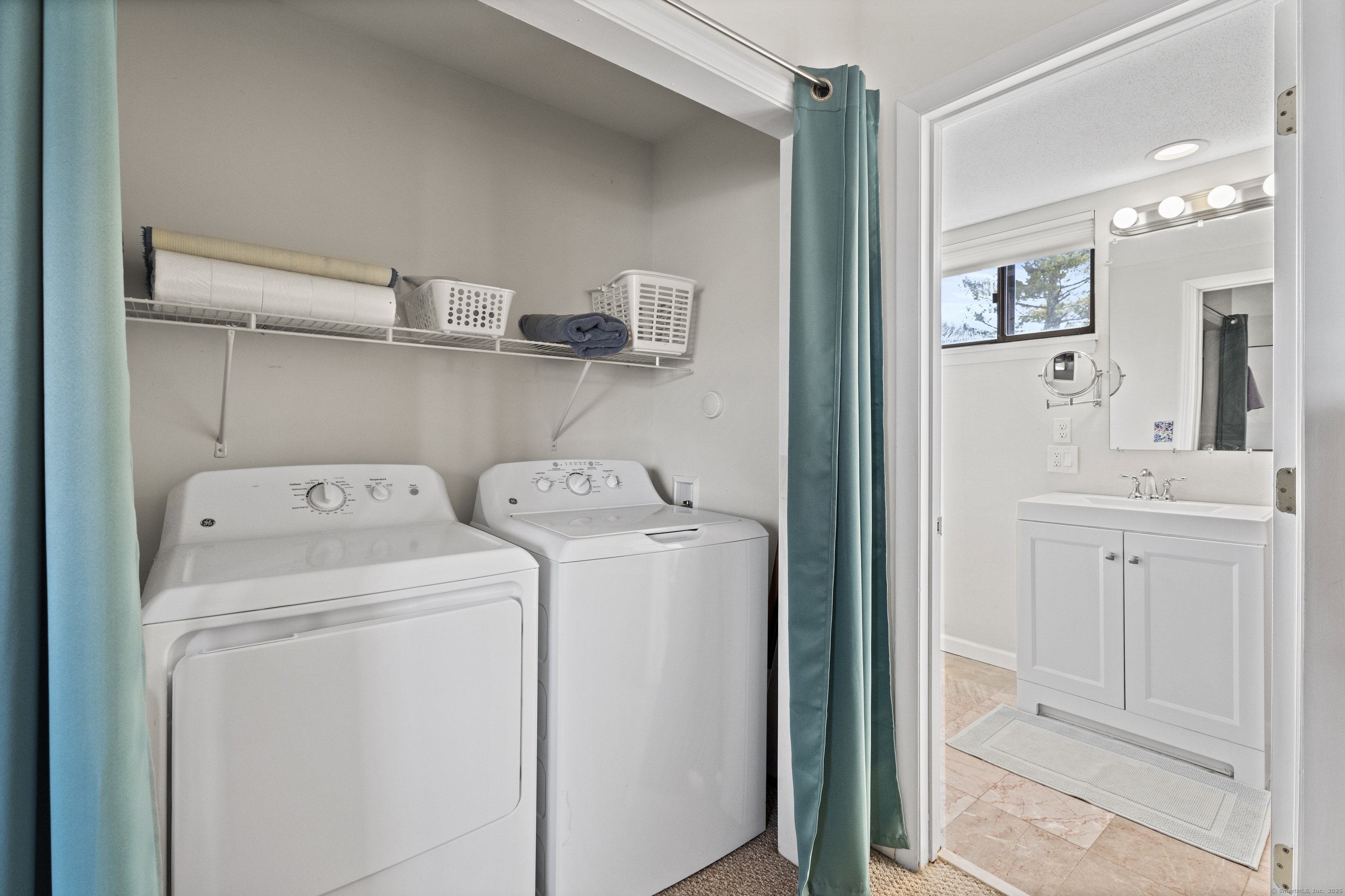 16 Pine Orchard Road #APT 38, Branford, Connecticut image 27
