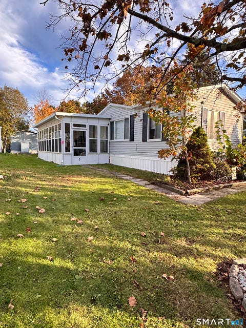 Photo of 5 Stonewood Terrace, Vernon, CT 06066 (MLS # 24215350)