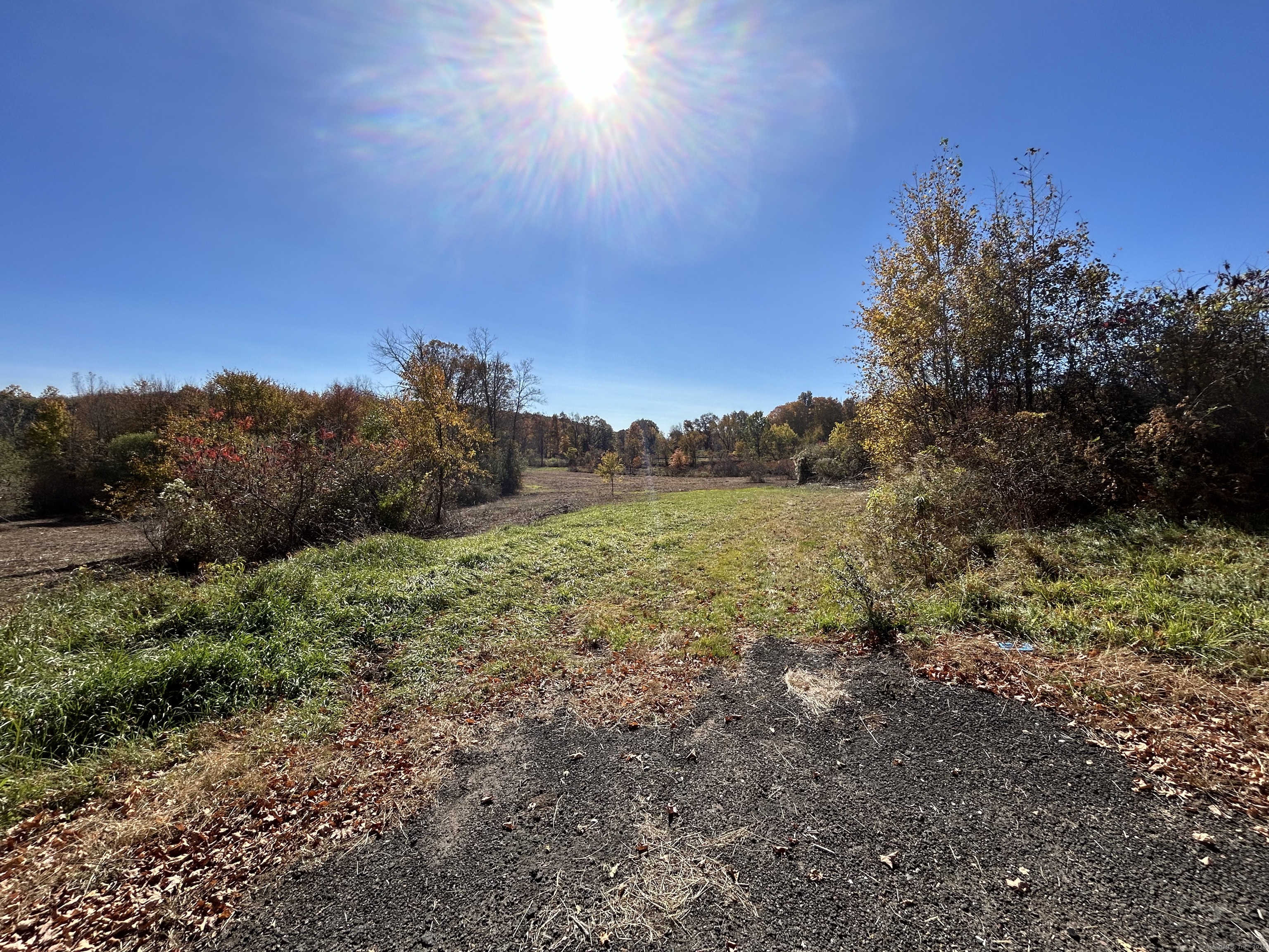 21 Newgate Road, East Granby, Connecticut image 2
