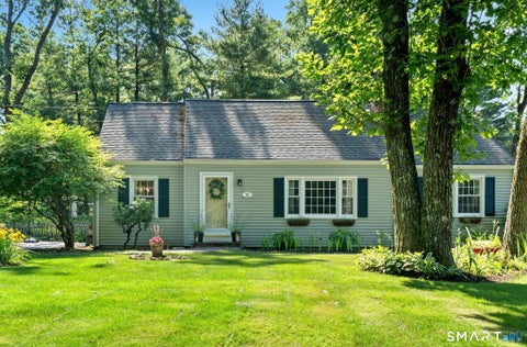 Homes For Rent - 38 Barry Lane<br/> Hartford County, Simsbury, CT 06070