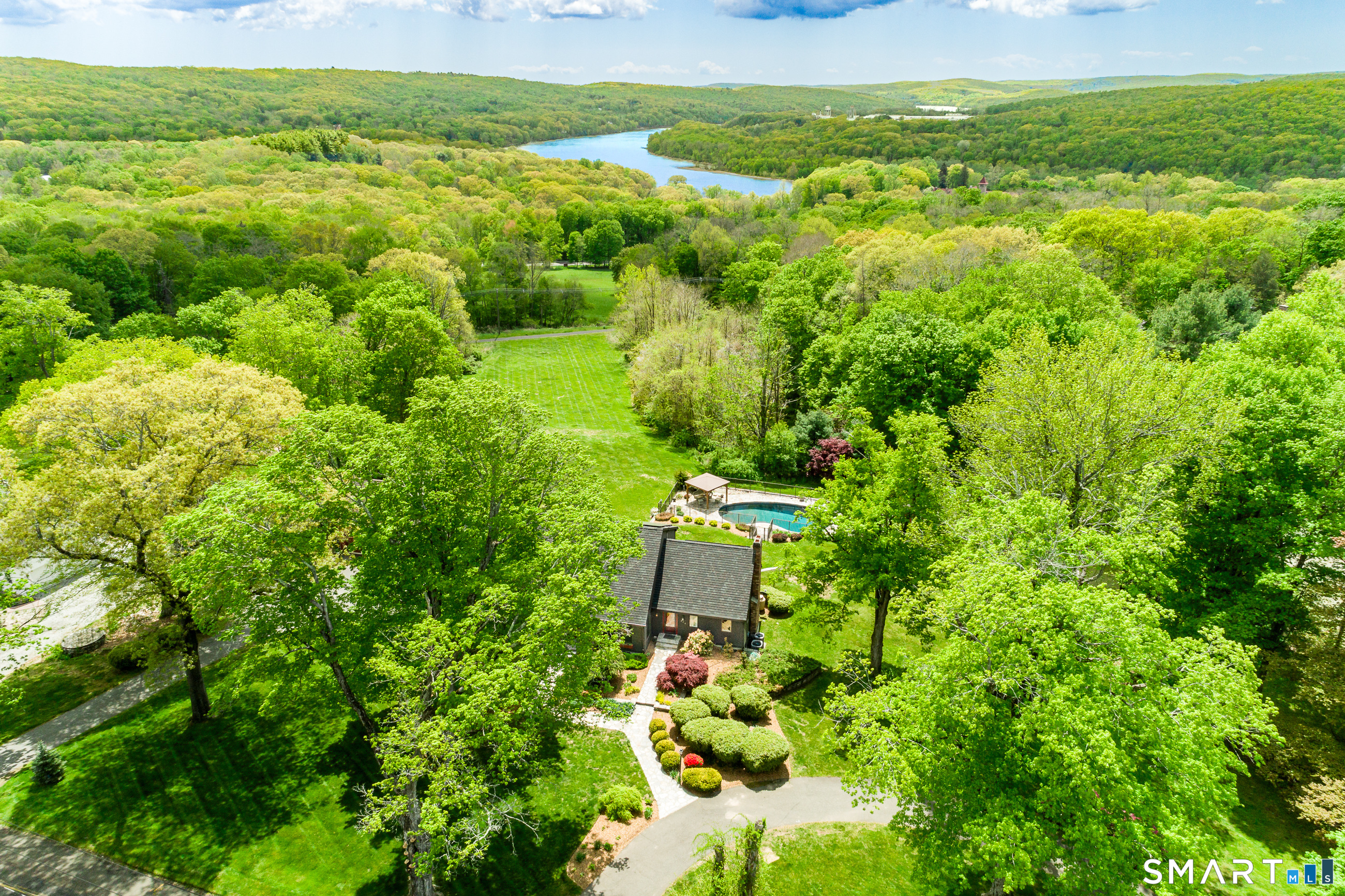 279 Middle Haddam Road