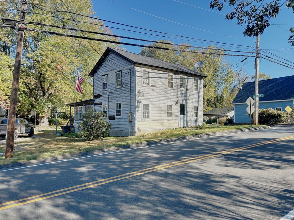 Photo of 25 Riverside Road, Newtown, CT 06482 (MLS # 24133108)