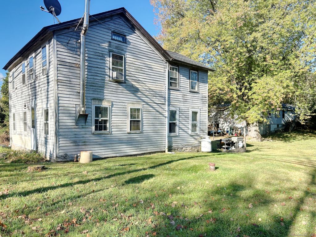 Photo of 25 Riverside Road, Newtown, CT 06482 (MLS # 24133108)