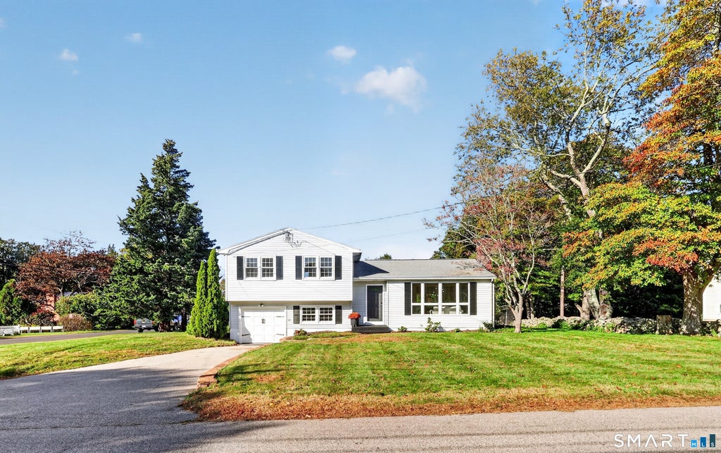 Photo of 29 Old Black Point Road, East Lyme, CT 06357 (MLS # 24216130)