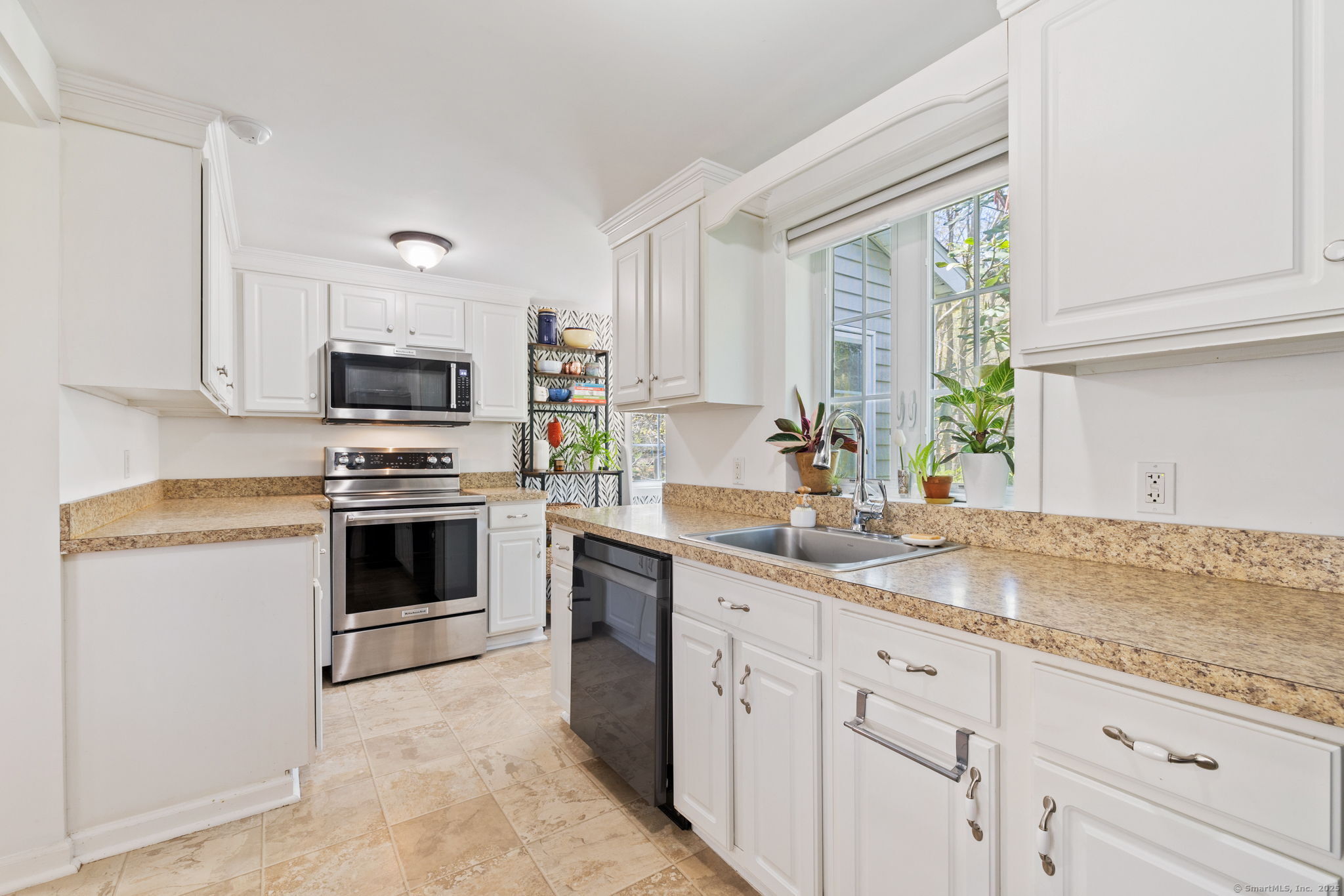 84 Great Hill Road, Oxford, Connecticut image 13
