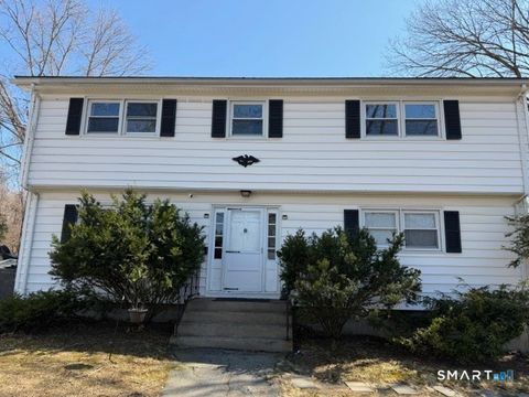 Photo of 192 High Street, Fairfield, CT 06824 (MLS # 24159466)