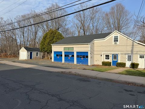 Photo of 20 Main Street, Simsbury, CT 06081 (MLS # 24149464)