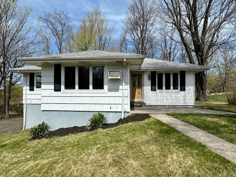 6 Wilson Street New Fairfield CT 06812