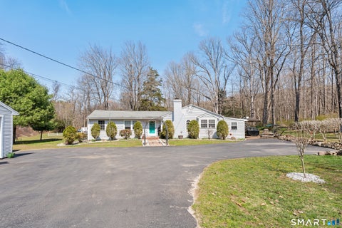 Homes For Sale - 49 Scuppo Road<br/> Litchfield County, Woodbury, CT 06798