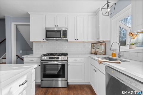 Tiny photo for 7 Coach Light Drive, Clinton, CT 06413 (MLS # 24149511)