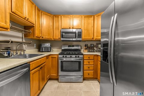 Tiny photo for 204 New Haven Avenue #3C, Derby, CT 06418 (MLS # 24178230)
