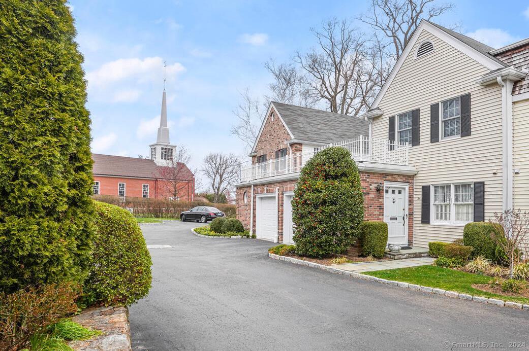 Property for Sale at 177 South Avenue 2, New Canaan, Connecticut - Bedrooms: 3 
Bathrooms: 3 
Rooms: 7  - $1,225,000