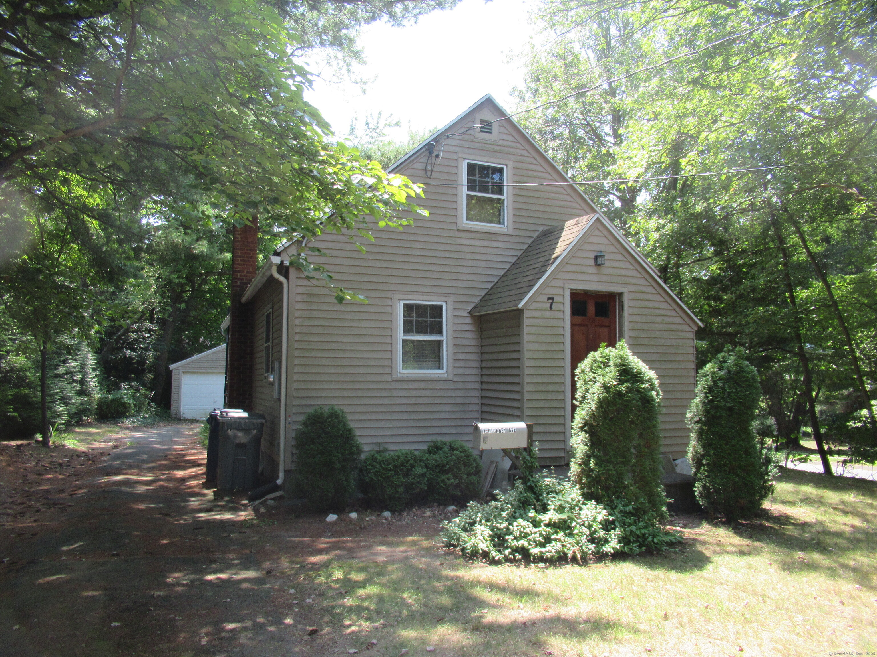 7 Pickney Avenue