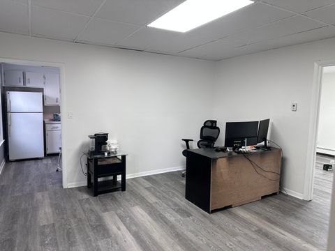 Tiny photo for 68 Maltby Street #2, Shelton, CT 06484 (MLS # 24155502)