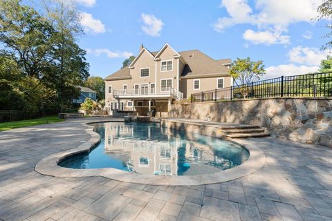 8 Farm River Road Orange CT 06477