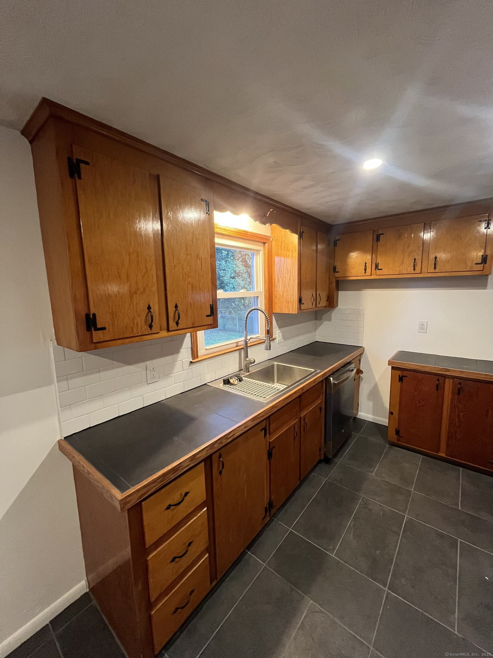 19 Sidor Drive