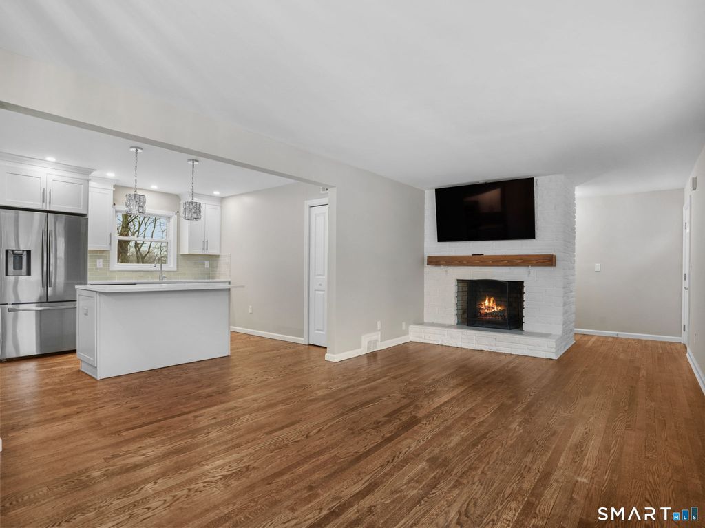 Photo of 36 Craig Lane, Trumbull, CT 06611 (MLS # 24145767)