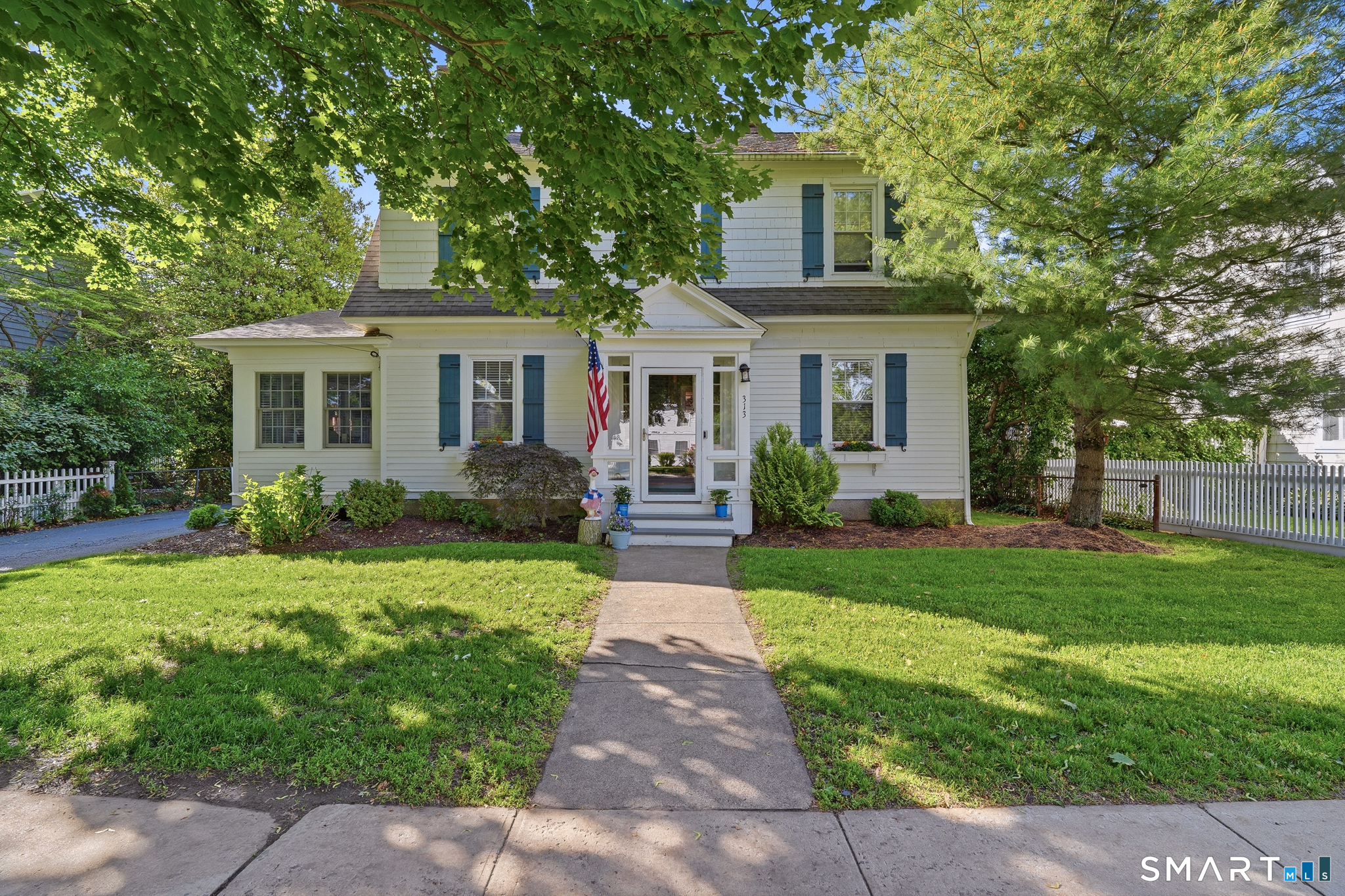 313 Old Post Road