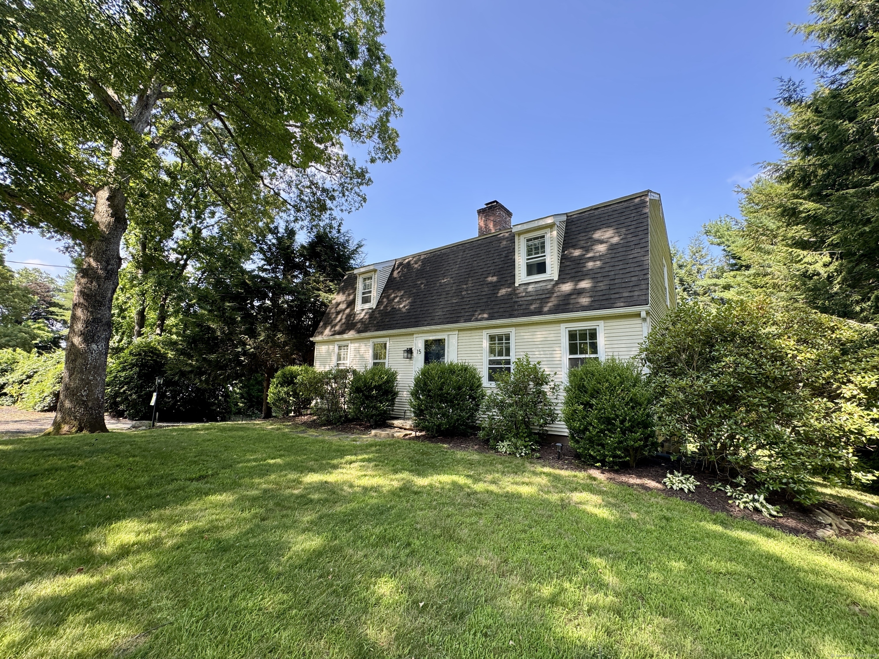 15 Highview Drive