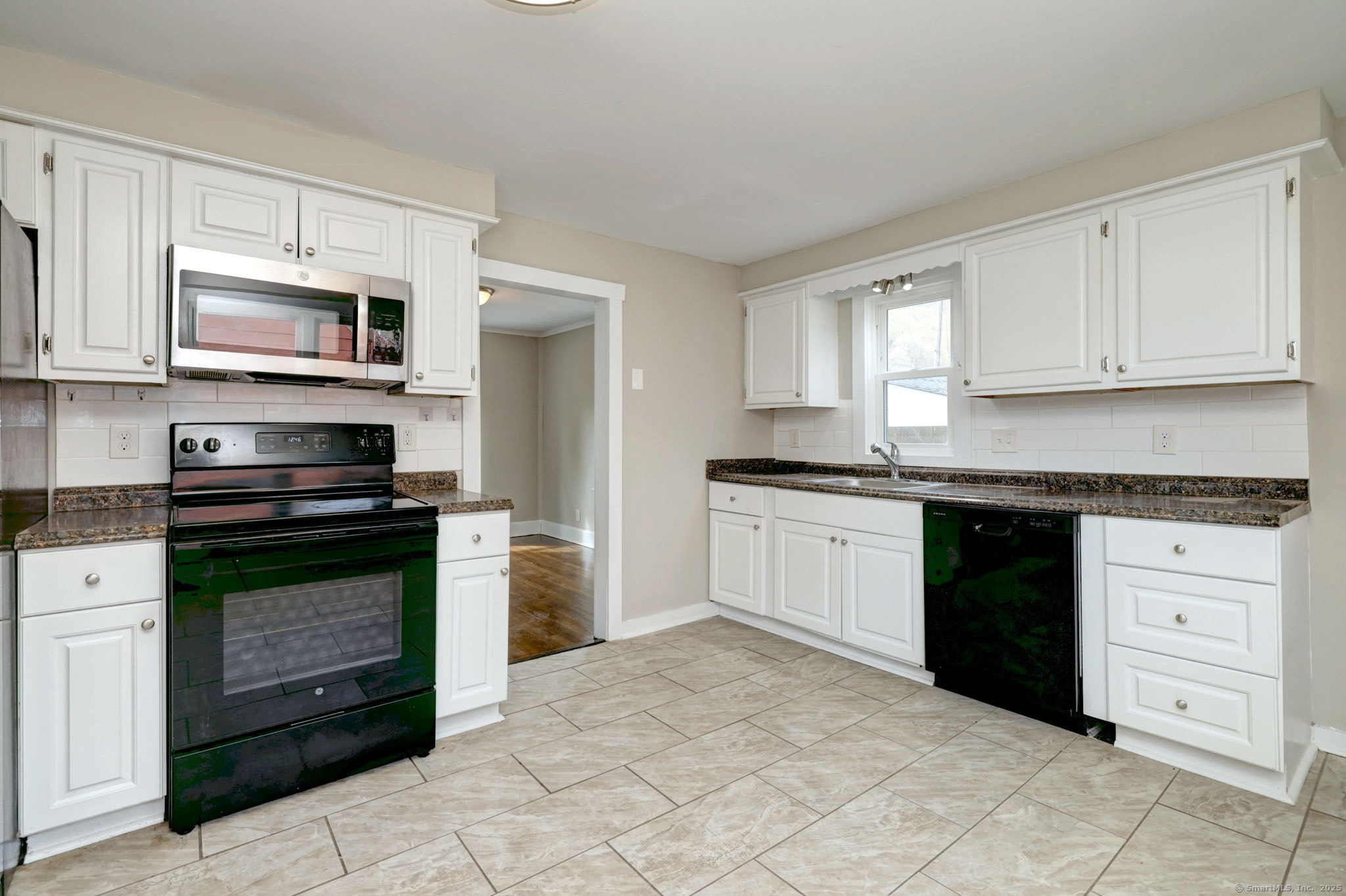 70 Highland Avenue, Beacon Falls, Connecticut image 18