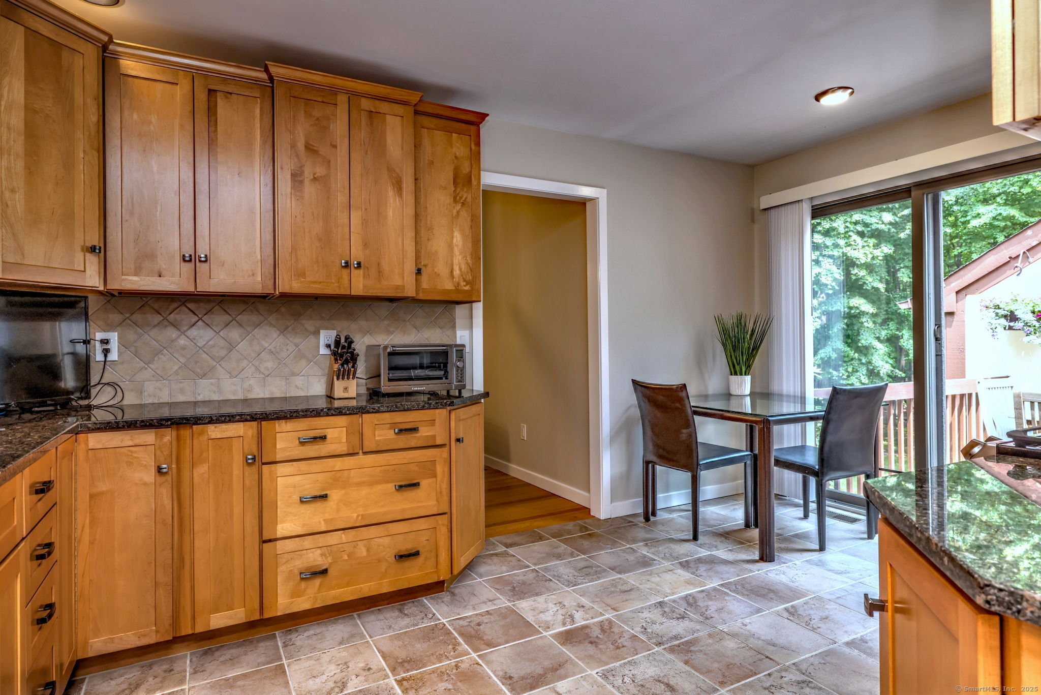 690 Forest Road #442, West Haven, Connecticut image 11