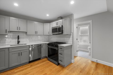 Tiny photo for 36 Maple Street #3, New Haven, CT 06511 (MLS # 24137173)