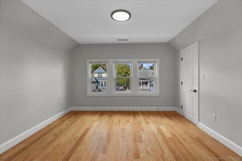 Tiny photo for 36 Maple Street #3, New Haven, CT 06511 (MLS # 24137173)