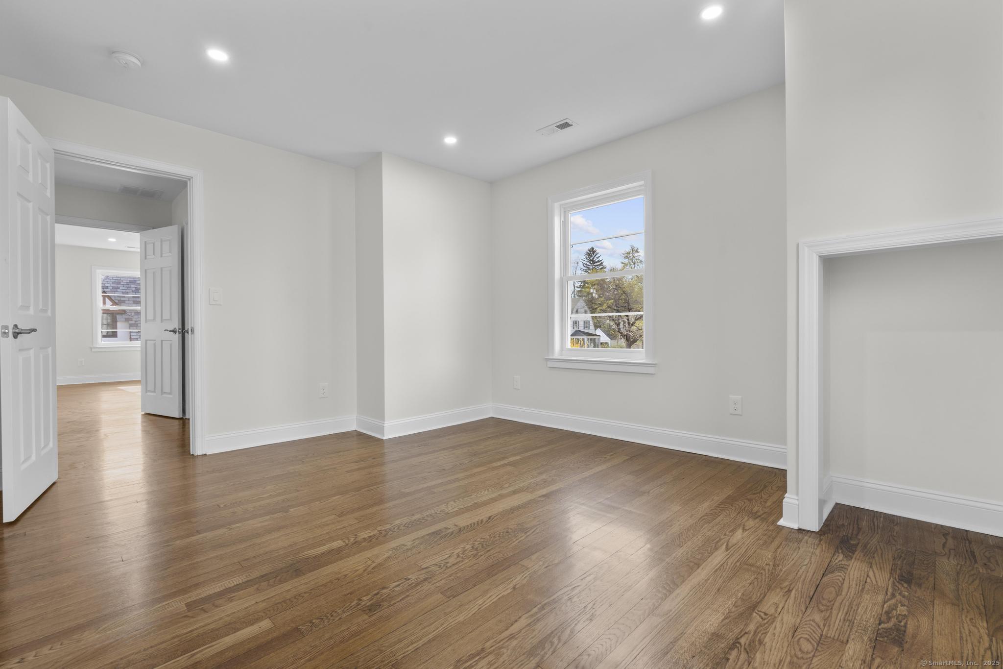 52 Dover Road, New Britain, Connecticut image 15