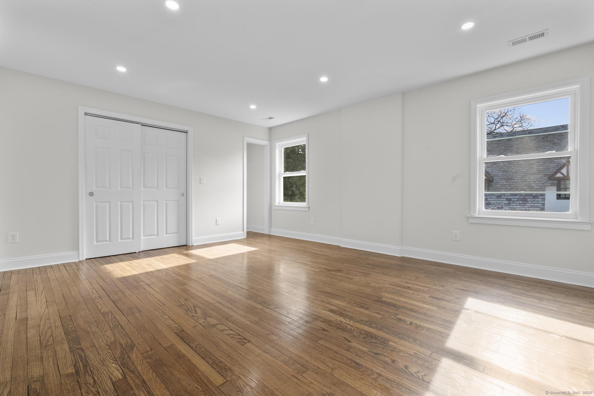 52 Dover Road, New Britain, Connecticut image 18