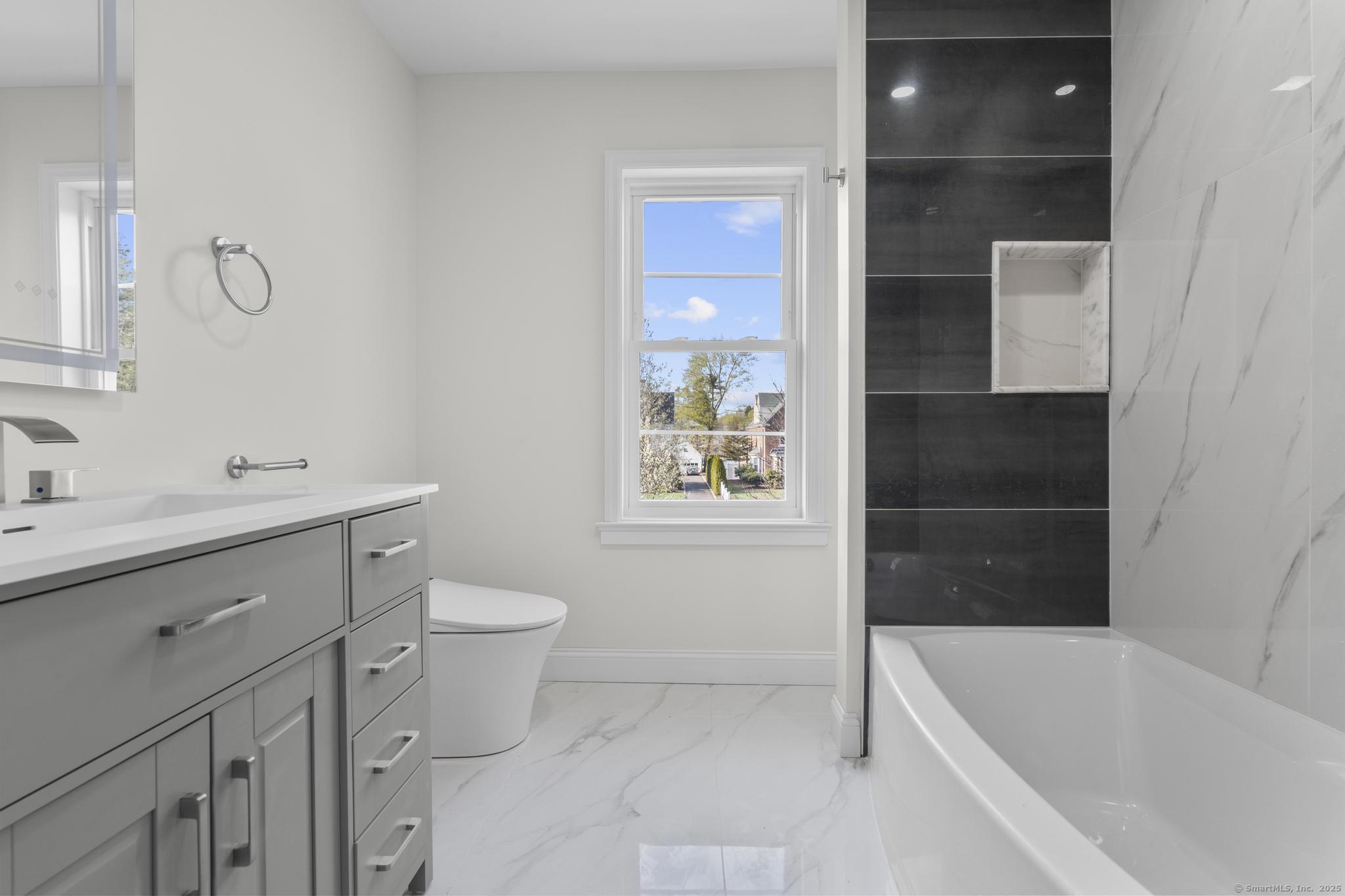 52 Dover Road, New Britain, Connecticut image 16