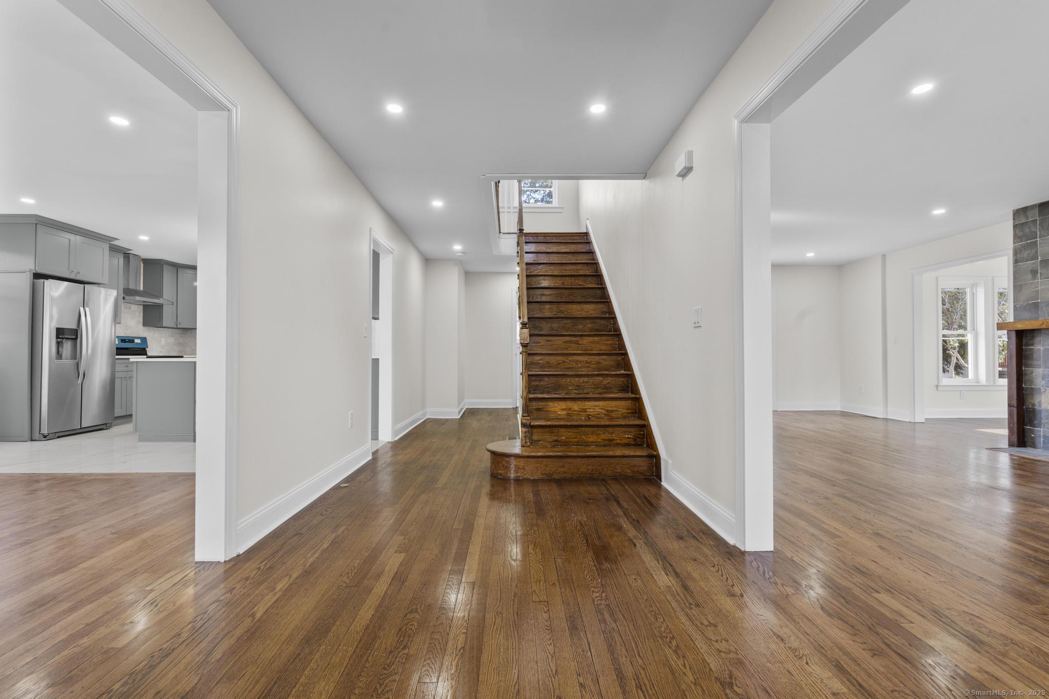 52 Dover Road, New Britain, Connecticut image 3
