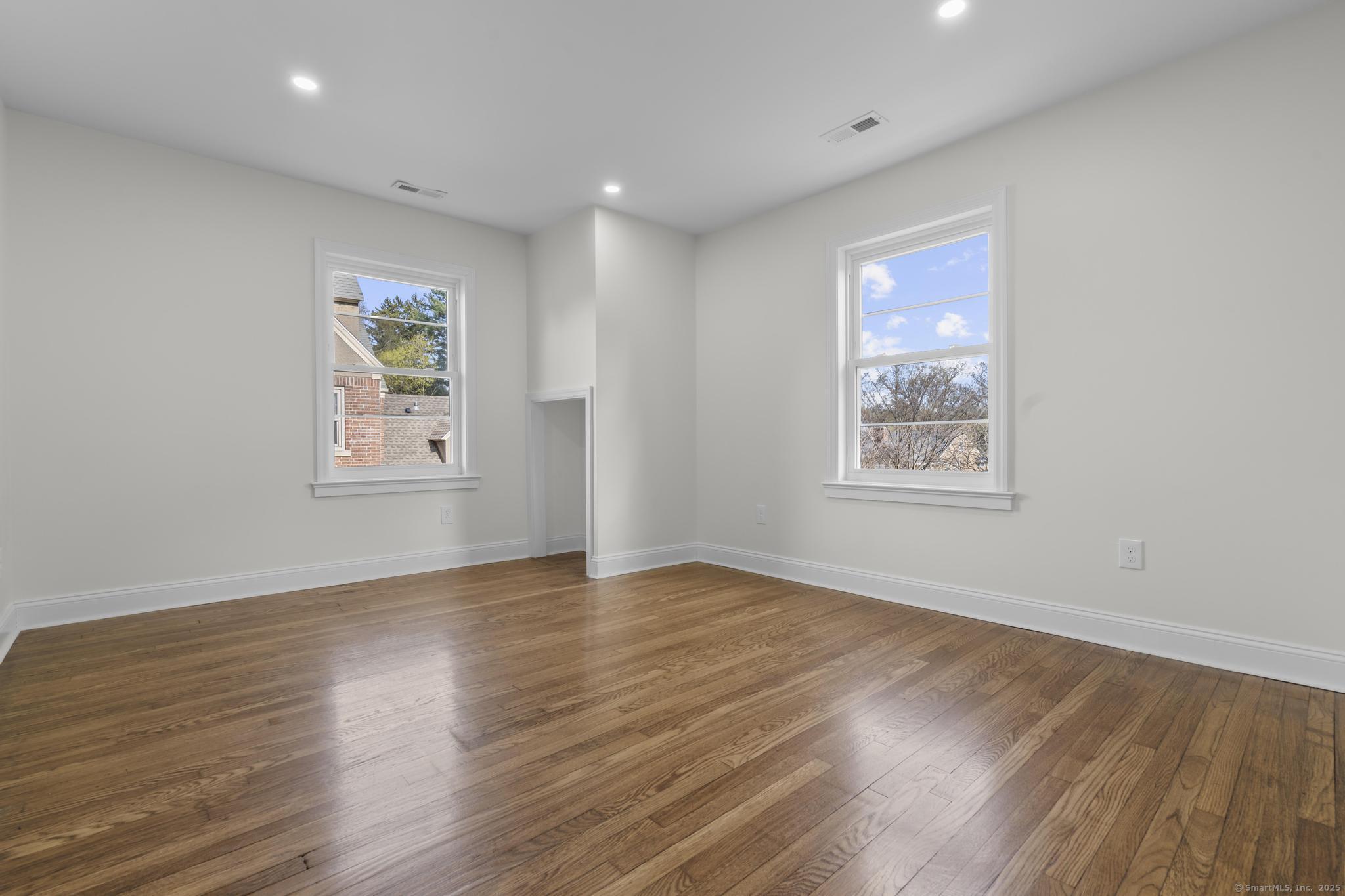 52 Dover Road, New Britain, Connecticut image 12