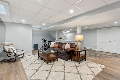 Tiny photo for 95 Fieldstone Run, Farmington, CT 06032 (MLS # 24118260)