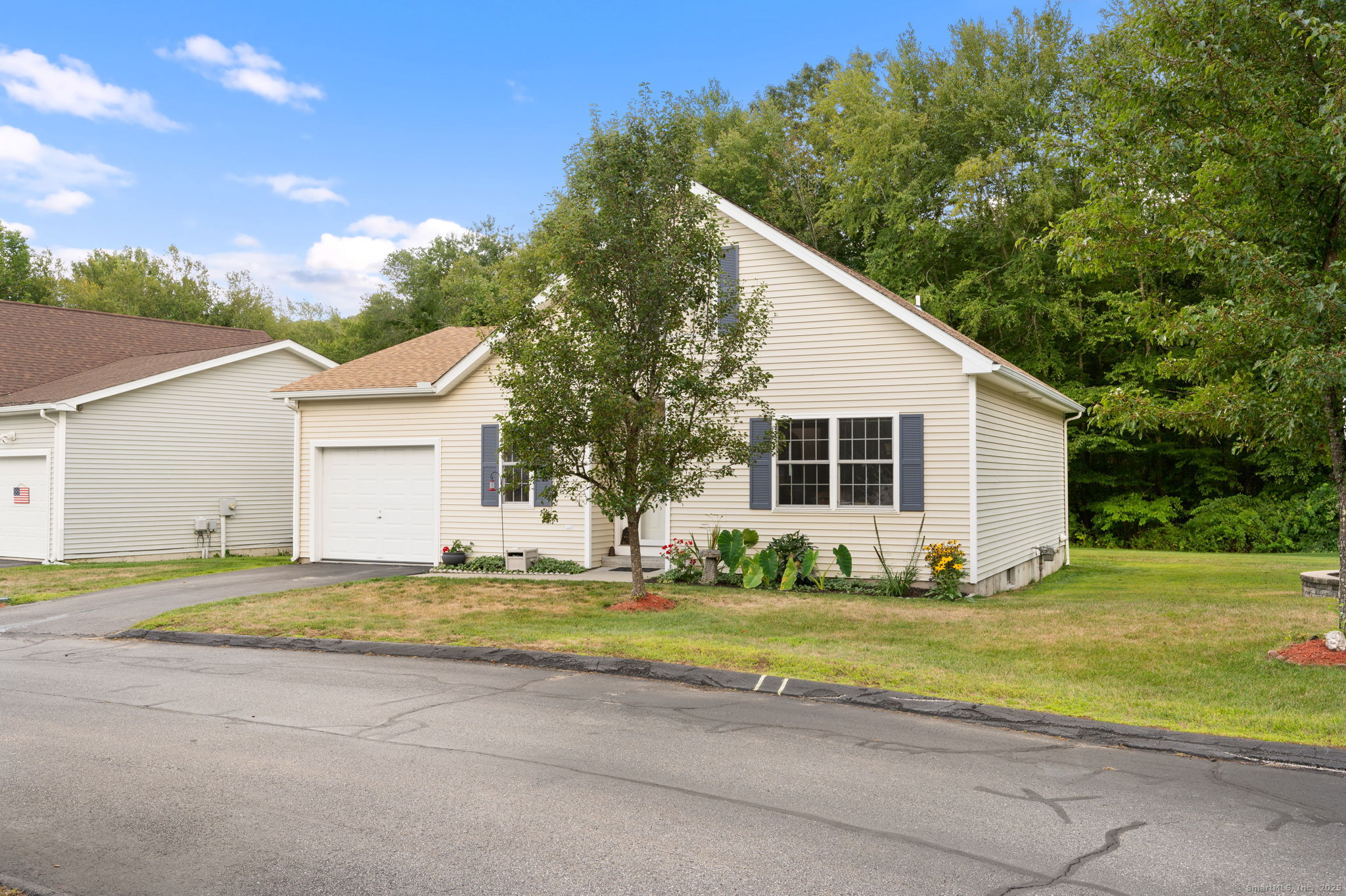9 Trading Cove Circle 9