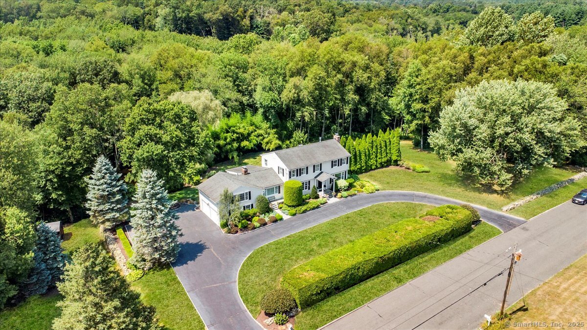 10 Laurel Drive