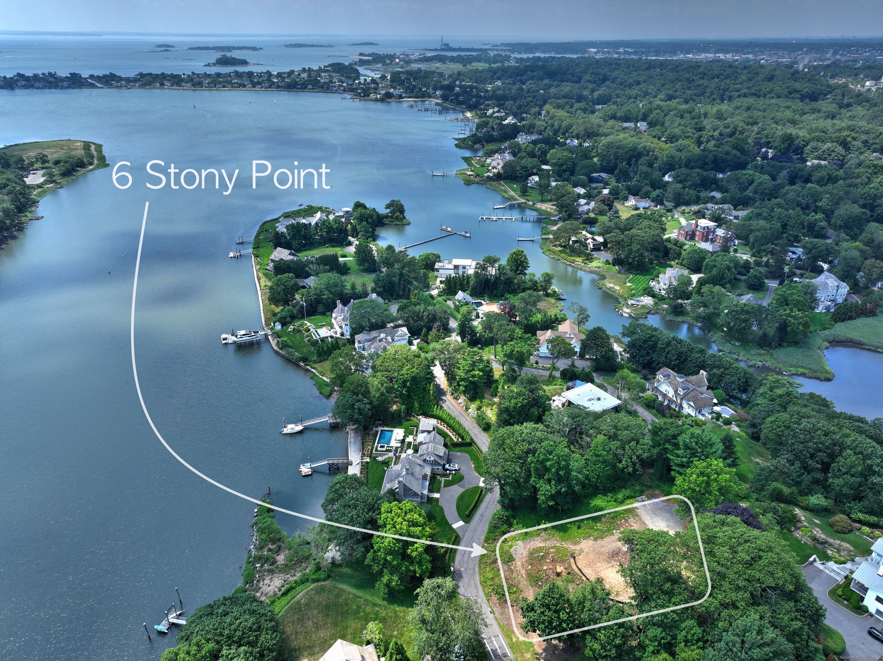 6 Stony Point Road
