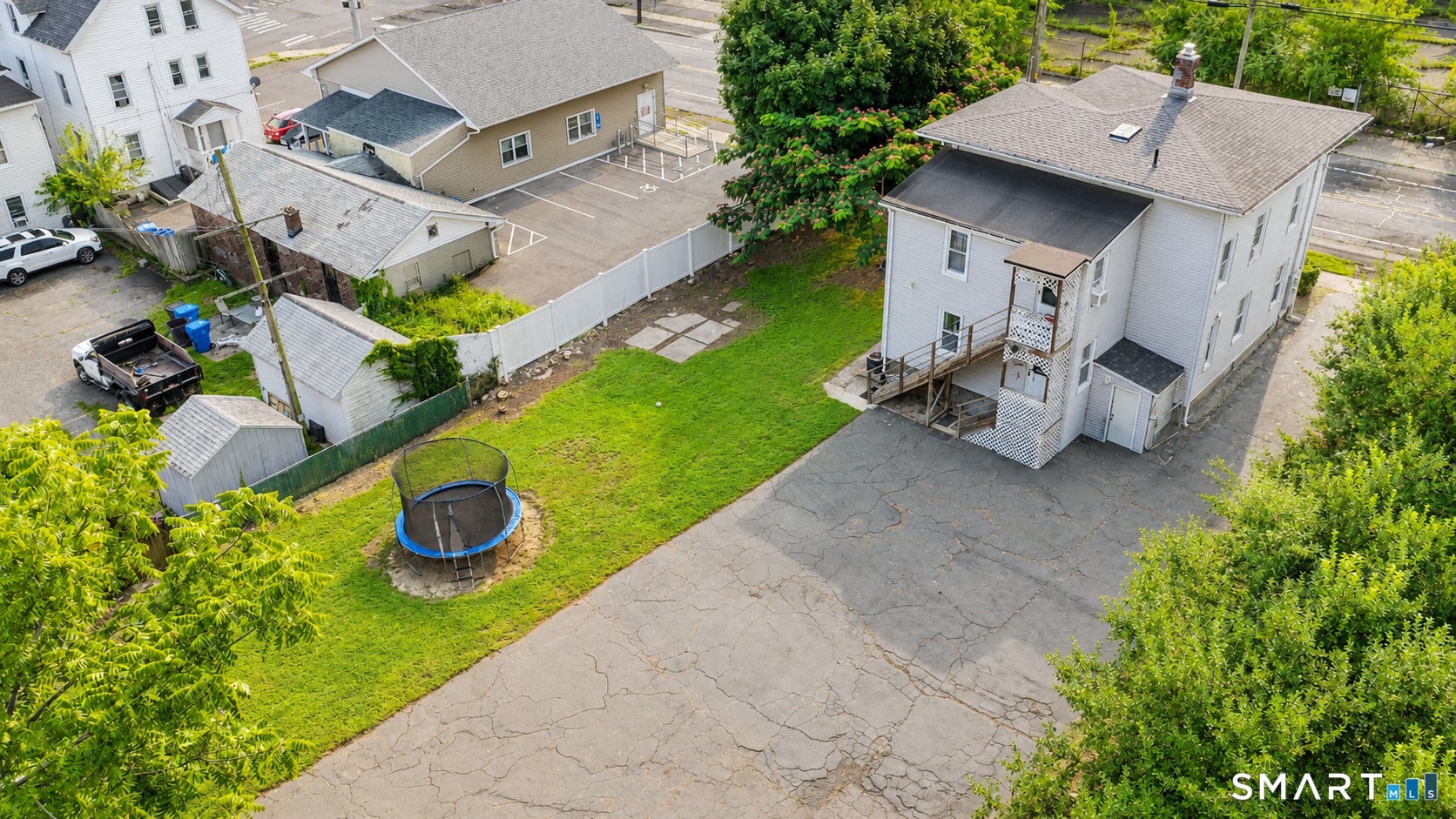 177 Burritt Street