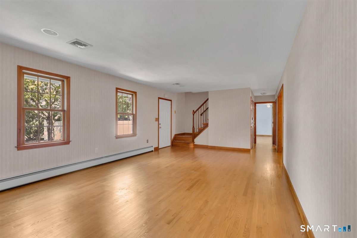 48 Lenti Drive