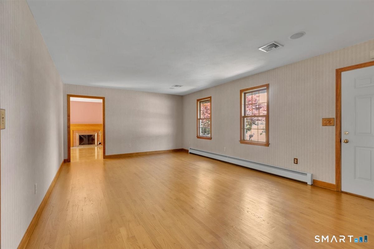 48 Lenti Drive