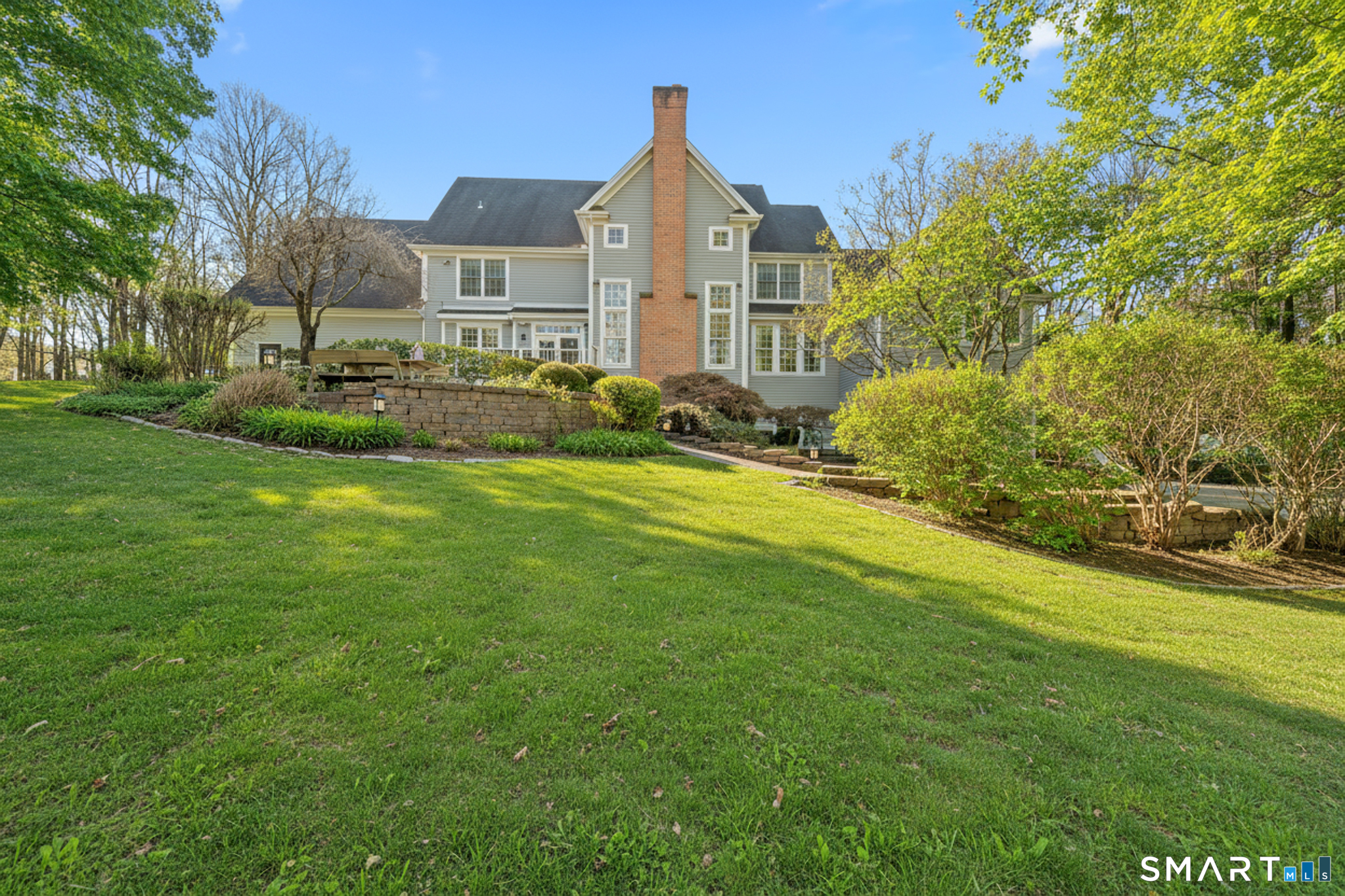 79 Chestnut Hill Road