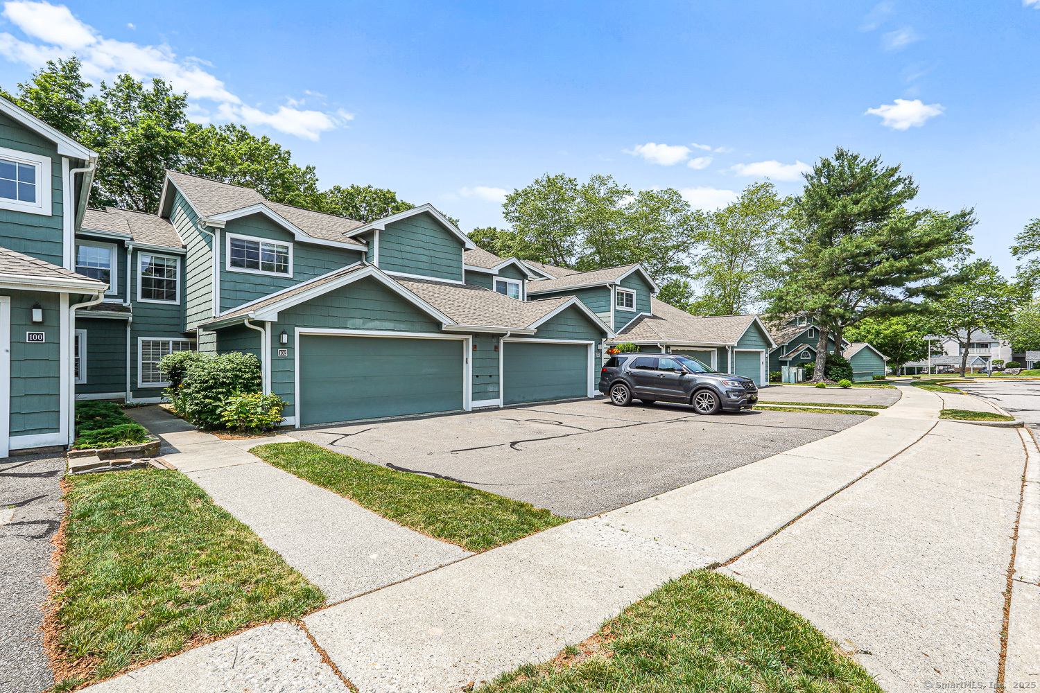 102 Spyglass Circle 102