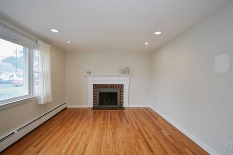 Tiny photo for 26 York Road, Berlin, CT 06037 (MLS # 24132711)