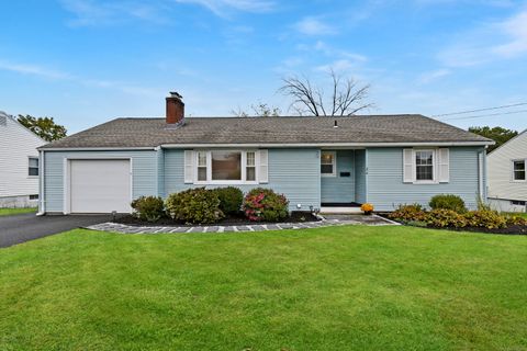 Tiny photo for 26 York Road, Berlin, CT 06037 (MLS # 24132711)