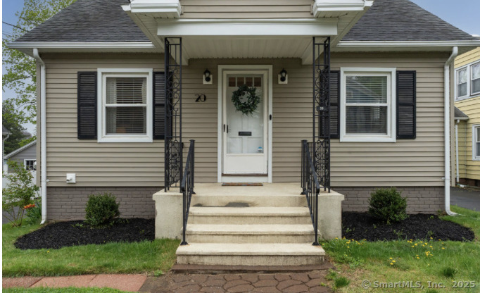 20 Roy Street, East Haven, Connecticut image 3